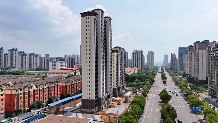 实景图2025年8月1日